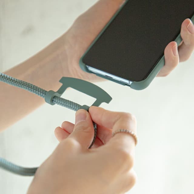 스트랩 탈부착 가능 크로스라인 인&아웃 케이스